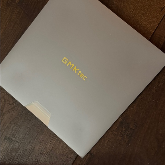 GMKtec pc - Picture 7 of 9